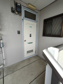 【エントランス】 | 建物の内部です