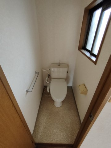 シティハイムサカエのトイレ|シンプルで使いやすいトイレです