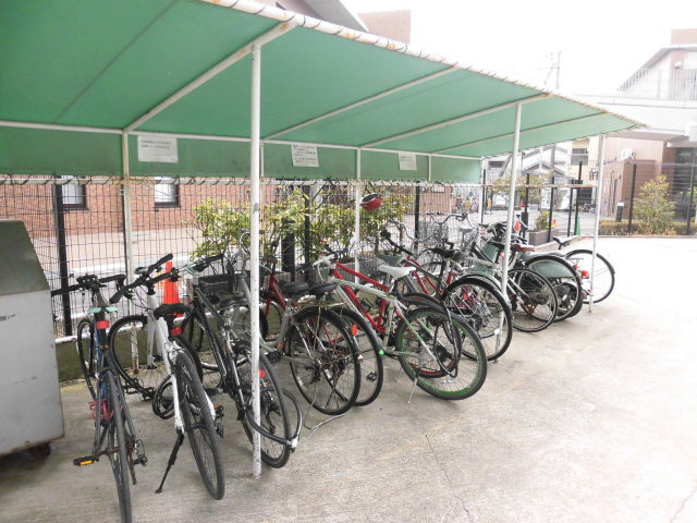 【その他共用部分】 | 共用駐車所です