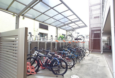 【その他共用部分】 | リブリ・メープル | 自転車置場