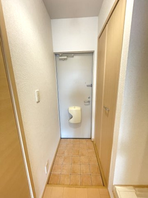 【玄関】 | ネオグランデ吹田 | ゆったりとした玄関です