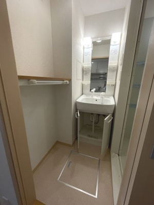 【洗面所】 | ネオグランデ吹田 | 洗面所です