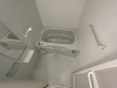 【浴室】 | ネオグランデ吹田 | 落ち着いた空間のお風呂です