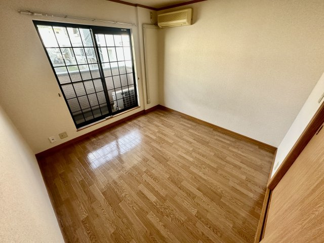 【洋室】 | フルールふじさわ台