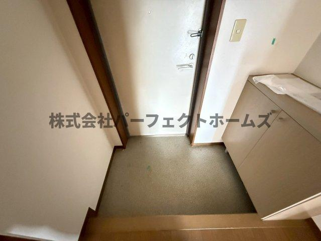 ルシール森田の玄関|明るい玄関です