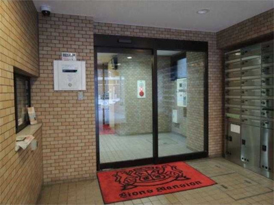 【エントランス】 | ライオンズマンション御徒町第三