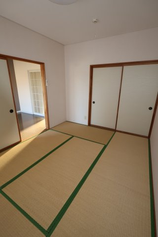 コーポKの和室