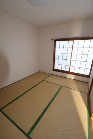 コーポKの和室