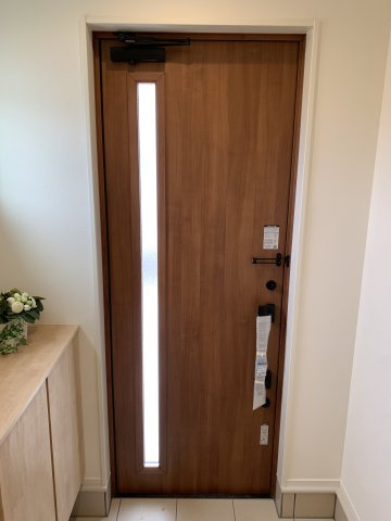 【No.6399】吉成南1丁目/3LDK+書斎+ドライルーム/建売の玄関