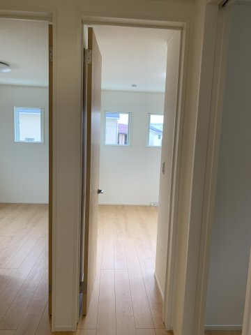 【No.6399】吉成南1丁目/3LDK+書斎+ドライルーム/建売の洋室