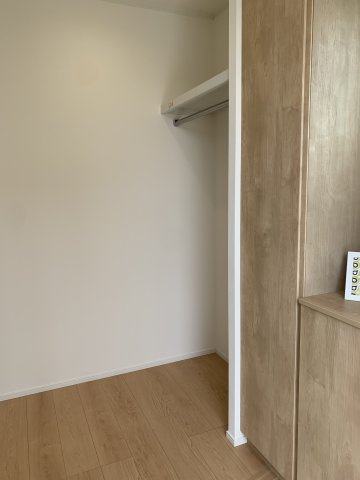 【No.6399】吉成南1丁目/3LDK+書斎+ドライルーム/建売の玄関