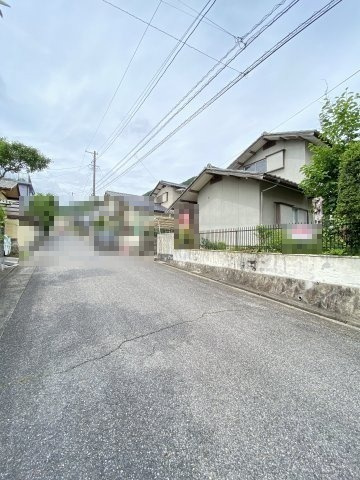 中古戸建　あさひが丘8丁目の前面道路含む現地写真