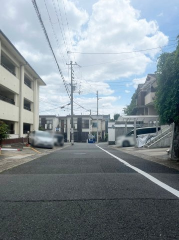 西賀茂角社町の前面道路含む現地写真