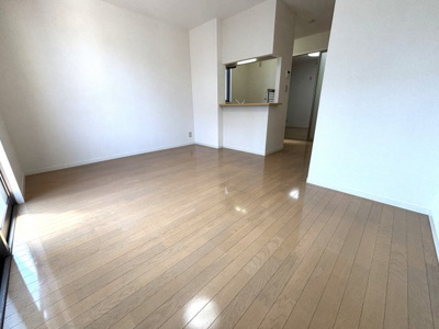 【居間・リビング】 | グランドメゾン引野北 | LDK11.2帖