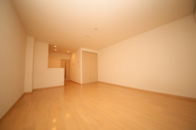 Sun Gardenの居間・リビング|洋室（4）