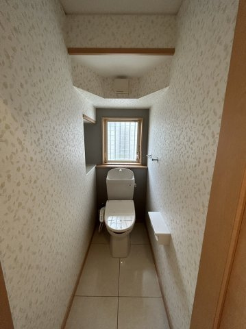 紀の川市貴志川町上野山・中古戸建・15850のトイレ