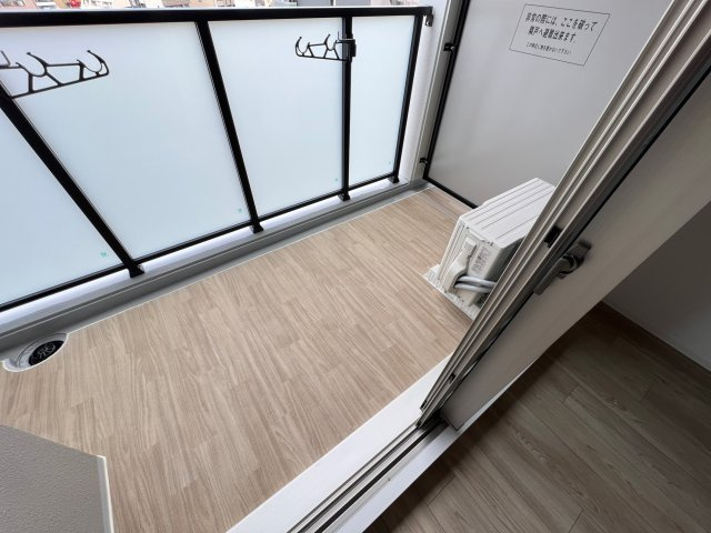 エスリード難波ザ・プレミアのバルコニー