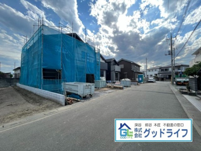 【前面道路含む現地写真】 | 児玉郡上里町七本木74期　新築戸建　全3棟　2号棟