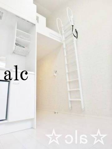 ラルーチェの居間・リビング|おしゃれな居間です　同シリーズ仕様