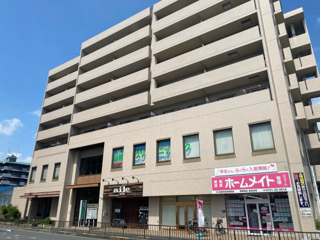 サンコーグランピアの外観