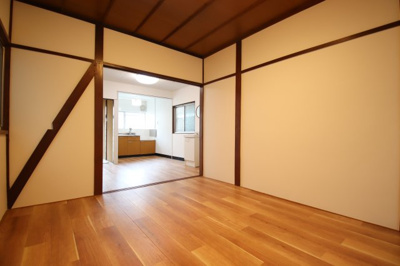 【居間・リビング】 | 堺市東区日置荘田中町189-6
