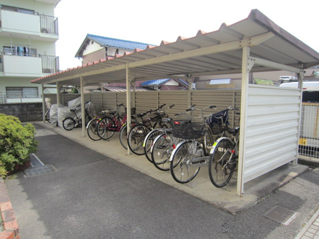 多蔵ハイツのその他共用部分|駐輪場
