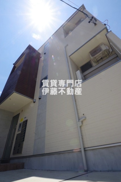 アイランドヴィラ下飯田の外観