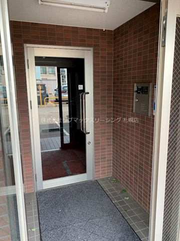 【エントランス】ステージノア北円山