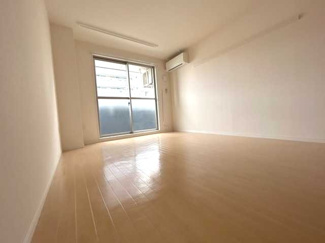 【居間・リビング】 | Y.Camphrier（ワイカンフリエ）