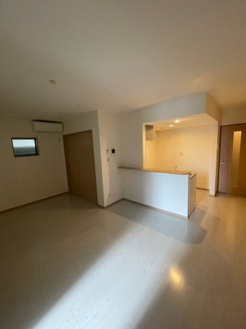 DEVELD大曽根の居間・リビング