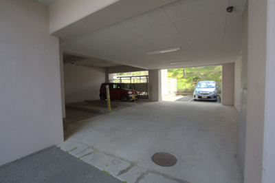 【駐車場】 | リバーパーク服部