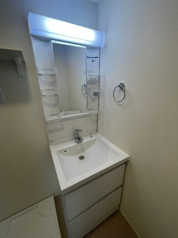 仲介手数料0円！！ハーモニーテラスタユシア吹上の洗面所