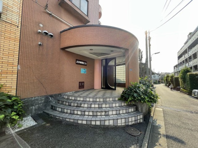 【エントランス】 | JUN朝霞ビル