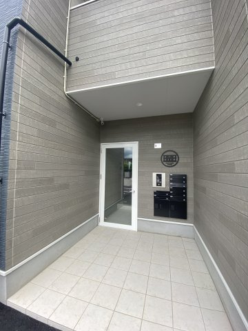 BRAVE　BASE　久留米東　B号のエントランス