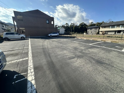 【駐車場】 | メルシーアトス