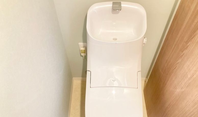 台東区東上野１丁目の賃貸マンションのトイレ