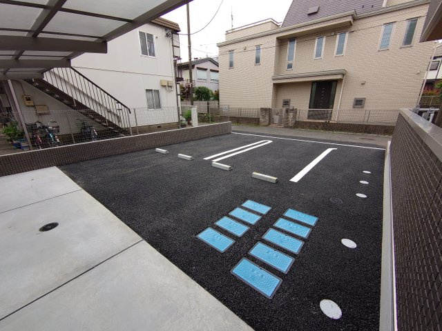アリビオTKの駐車場|敷地内駐車場あります。