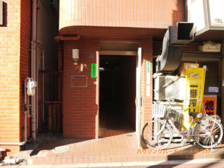 【エントランス】