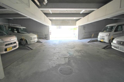 【駐車場】 | コマウイング