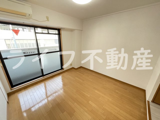 ブルグリンコート布施駅前の居間・リビング|おしゃれなリビングです