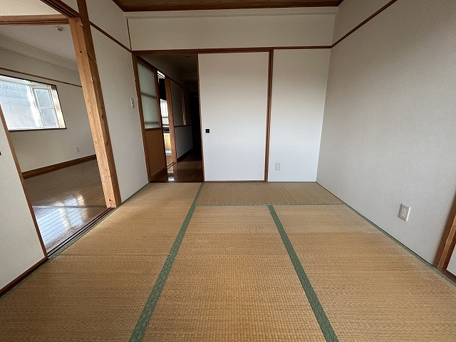 ガーデンハイツ永野1の和室|和室があると、家にあたたかい雰囲気が生まれます
※反転の場合がございます。