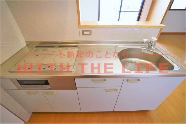 E・POPULARⅡ（イーポプラールツー）【キャッシュバック対象物件】のキッチン|きれいなキッチンです