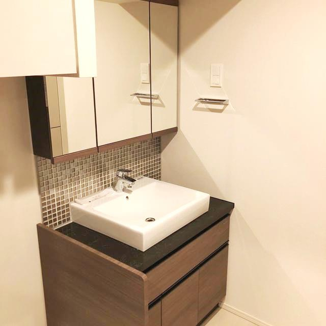 ルジェンテ文京湯島の独立洗面台|※写真は同タイプの別室になります