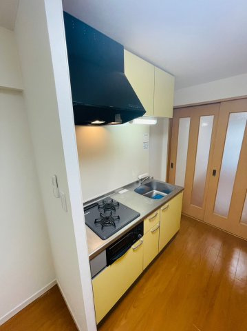 仲介手数料0円！！ヴェルドミール志賀のキッチン