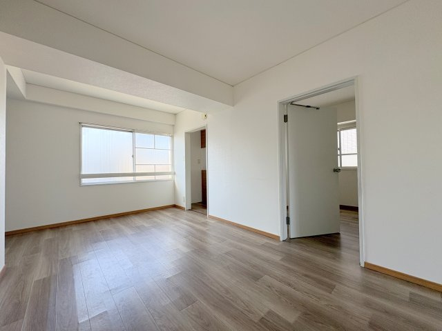 メゾン上野桜木の居間・リビング