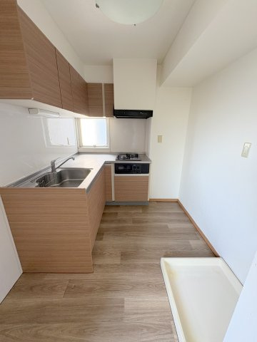 メゾン上野桜木の内装