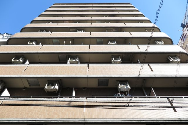 ヴェルドミール山忠松屋町の外観