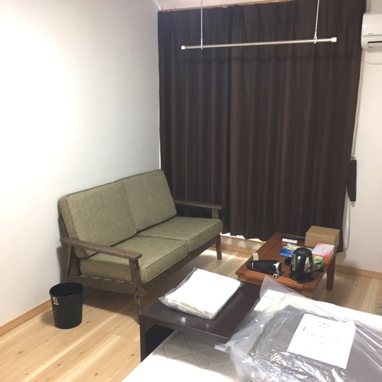 家具家電は付いておりません。