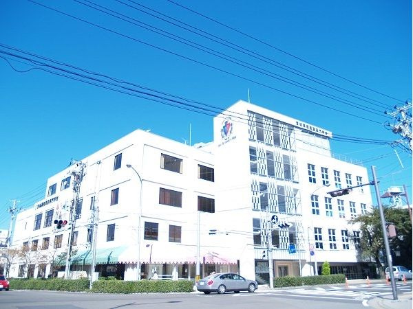 宮城調理製菓専門学校（2216m）
