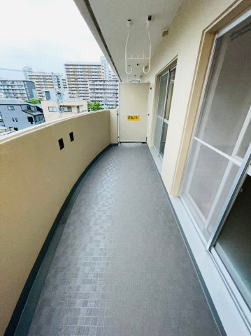 仲介手数料0円！！メゾン浪打のバルコニー